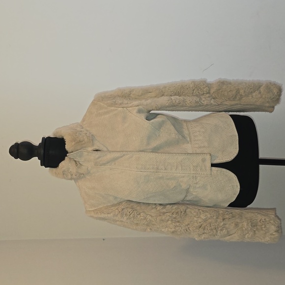 🐇 Off White Leather and Rabbit Fur Coat - Picture 1 of 6